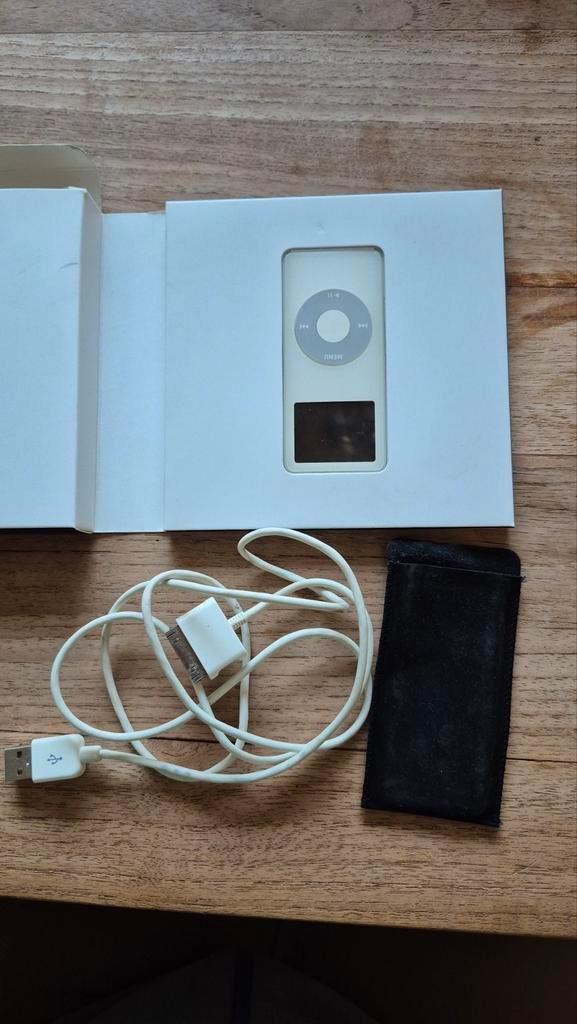 Apple iPod Nano 1e Generatie - Zeldzaam!, Audio, Tv en Foto, Mp3-spelers | Apple iPod, Gebruikt, Nano, Minder dan 2 GB, Zilver