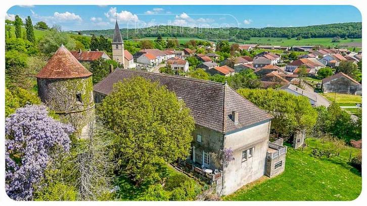 Authentieke huizen te koop in Noord-Oost Frankrijk, Huizen en Kamers, Buitenland, Frankrijk, Woonhuis, Landelijk