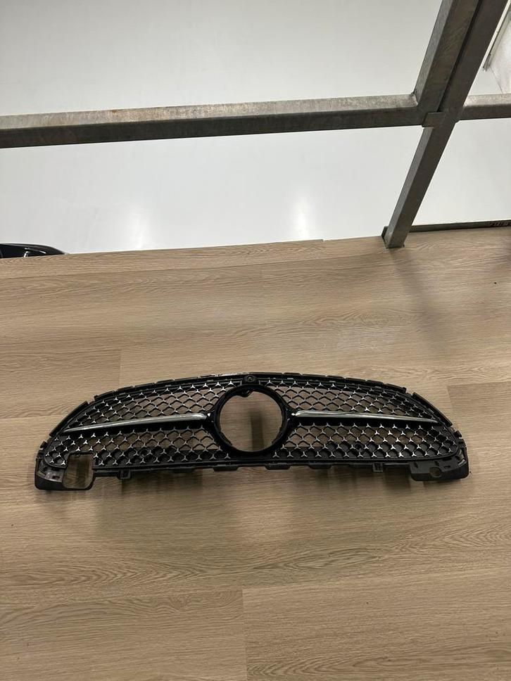 Mercedes-Benz C-Klasse W206 Grill – AMG stijl, Auto-onderdelen, Carrosserie en Plaatwerk, Bumper, Mercedes-Benz, Voor, Ophalen of Verzenden