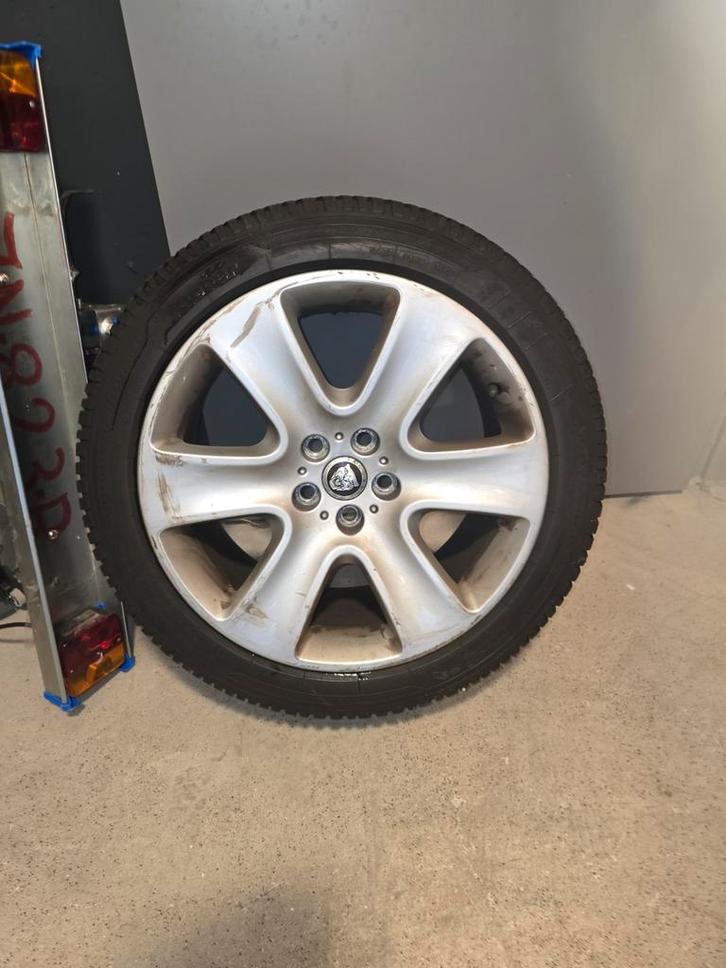 Jaguar XF Winterbanden met Velgen - Goed Profiel, Auto-onderdelen, Banden en Velgen, Banden en Velgen, Winterbanden, Overige maten