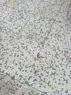 grindtegels GRATIS, Tuin en Terras, Tegels en Klinkers, Ophalen, Gebruikt, 10 m² of meer, Beton