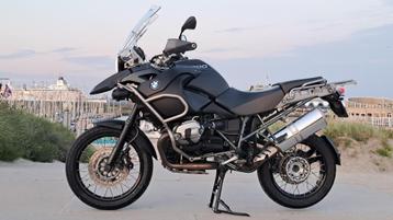 Bmw R1200GS adventure tripple black  DOHC model 2013 met pas beschikbaar voor biedingen