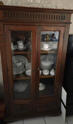 Antieke donker eiken buffetkast., Huis en Inrichting, Kasten | Vitrinekasten, Ophalen, Gebruikt, 25 tot 50 cm, 150 tot 200 cm