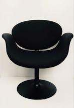 Artifort F163 little tulip Pierre Paulin oud model, Huis en Inrichting, Ophalen, Zo goed als nieuw, Zwart, Eén