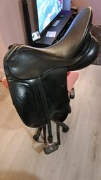 Sommer  dressuur zadel, Dieren en Toebehoren, Paarden en Pony's | Zadels, Ophalen of Verzenden, Zo goed als nieuw, Dressuur