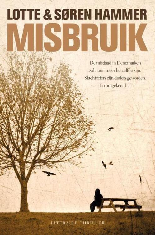 Misbruik van Lotte en Søren Hammer, Boeken, Thrillers, Zo goed als nieuw, Scandinavië, Ophalen of Verzenden