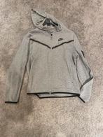 Nike Tech Fleece Grijs, Ophalen of Verzenden, Zo goed als nieuw, Overige maten, Grijs