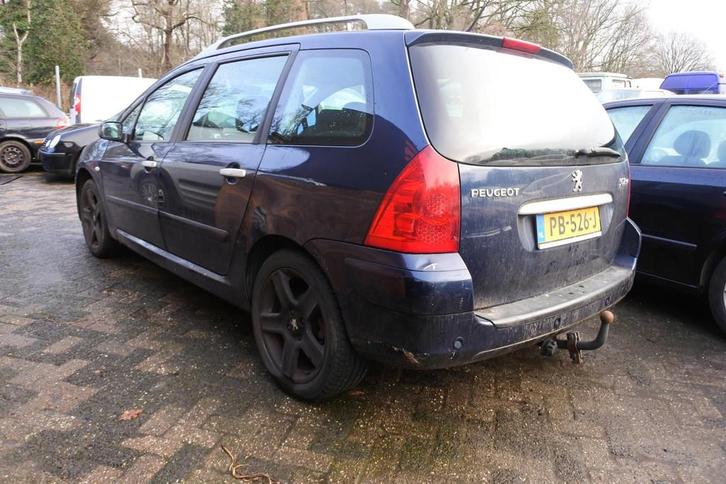 Peugeot 307 SW 1.6-16V Premium sw apk nw tot 21-1-2027, Auto's, Peugeot, Te koop, Airbags, Airconditioning, Centrale vergrendeling