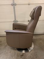 Lederen Prominent relaxfauteuil met draaivoet, Minder dan 75 cm, Leer, Ophalen of Verzenden, Zo goed als nieuw