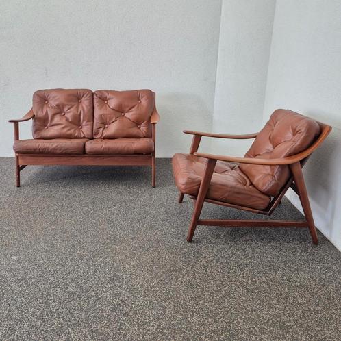 Arne Hovmand Olsen sofa set Mogens Kold Mid century modern, Huis en Inrichting, Banken | Bankstellen, Gebruikt, Rechte bank, Driepersoons