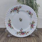 Royal Albert Moss Rose Dinerbord 26cm, Ophalen of Verzenden