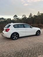 BMW 116i 2013 – Trekhaak+ Originele BMW Velgen +Winterbanden, 1-Serie, Zwart, 4 cilinders, Wit
