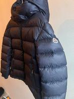 Moncler jas (origineel) maat 6. 116 cm, Kinderen en Baby's, Ophalen of Verzenden, Zo goed als nieuw