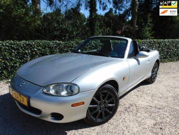 Mazda MX-5 1.6i Exclusive , Leder / Stoelverwarming / Blueto beschikbaar voor biedingen