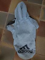Adidog honden sweater S, Dieren en Toebehoren, Ophalen of Verzenden, Zo goed als nieuw, Hondenjas