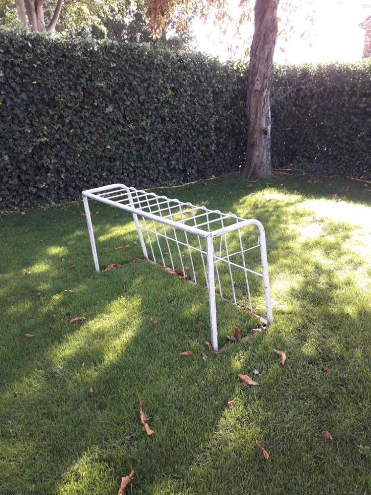 2x voetbaldoeltjes, metaal, Sport en Fitness, Voetbal, Zo goed als nieuw, Overige typen, Maat XS of kleiner, Ophalen