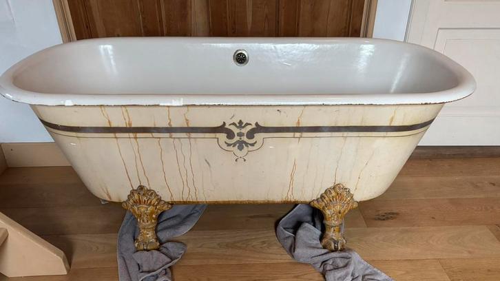Antiek vrijstaand bad, Huis en Inrichting, Badkamer | Complete badkamers, Gebruikt, Ophalen