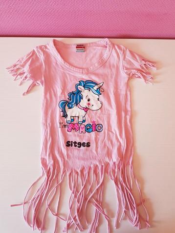 Schattig roze shirtje, maat is voor 2 jaar beschikbaar voor biedingen