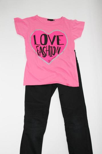 TOM tailer persival 2 delige set 134-140 in ~~nieuw~~ staat beschikbaar voor biedingen