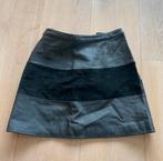 Rok leer suede s nieuwstaat, Kleding | Dames, Rokken, Zwart, Ophalen of Verzenden, Zo goed als nieuw, Maat 36 (S)