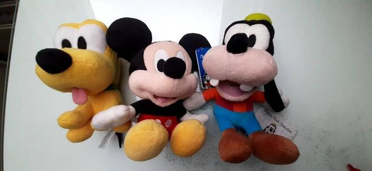 Disney figuren Mickey, Goofy en Pluto 16-18cm groot original, Verzamelen, Disney, Nieuw, Knuffel, Mickey Mouse, Ophalen of Verzenden