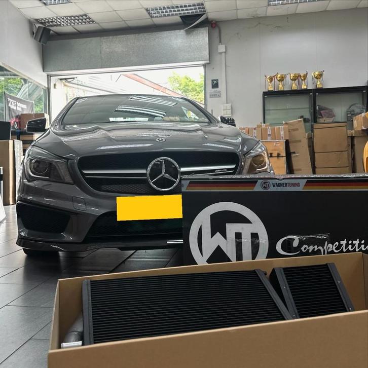 WagnerTuning Raditor kit AMG A45 CLA45 GLA45 W176 C117 X156, Auto diversen, Tuning en Styling, Ophalen of Verzenden
