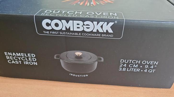 Combekk Dutch Oven 24cm - Nieuw in Doos!, Huis en Inrichting, Keuken | Potten en Pannen, Nieuw, Kookpan of Snelkookpan, Gietijzer