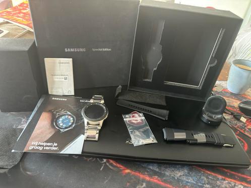 Special Edition Samsung smartwatch, Sieraden, Tassen en Uiterlijk, Smartwatches, Zo goed als nieuw, Android, Zwart, Waterdicht