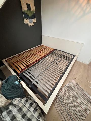 GRATIS AFHALEN Bed 180 x 200