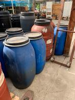 Tonnen.  Vaten, 150 liter of meer, Ophalen of Verzenden, Zo goed als nieuw, Kunststof