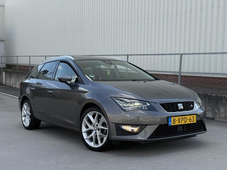 Seat Leon ST 1.4 TSI ACT FR Dynamic DSG PANO, Auto's, Seat, Bedrijf, Leon, ABS, Adaptive Cruise Control, Airbags, Airconditioning
