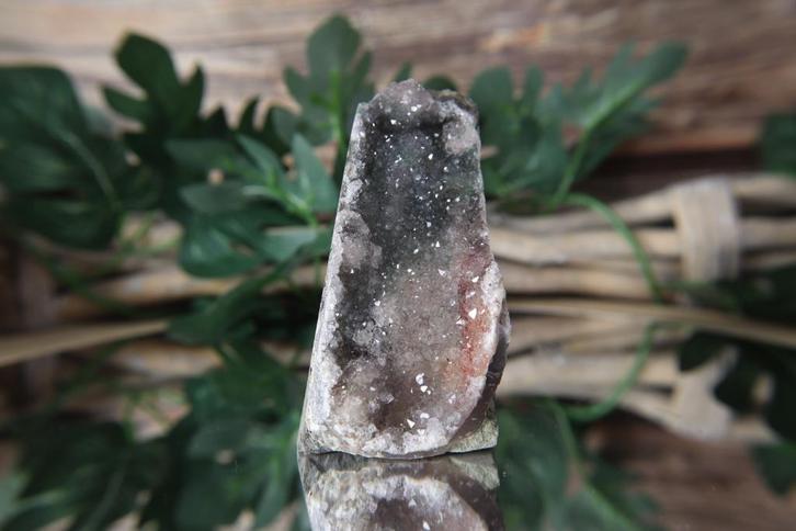 Regenboog Druzy Amethist #0562 mineraal edelsteen, Verzamelen, Mineralen en Fossielen, Ophalen of Verzenden