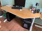 Ikea bureau, Ophalen, Zo goed als nieuw, Bureau