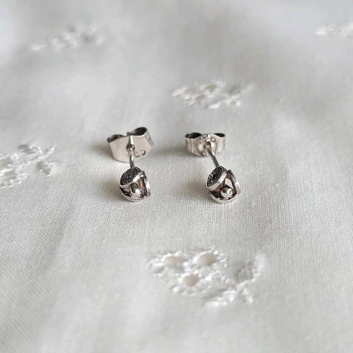 925 zilveren bloemen oorknopjes oorbellen, Sieraden, Tassen en Uiterlijk, Oorbellen, Nieuw, Knopjes of Stekers, Zilver, Zilver