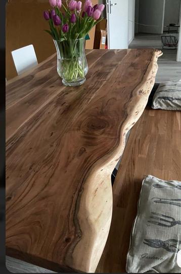 Trunk table Live Edge  beschikbaar voor biedingen