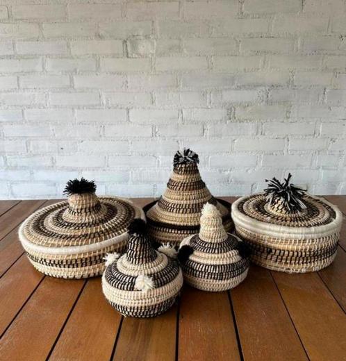 Prachtige Marokkaanse berber bohemian Ibiza tajine manden, Huis en Inrichting, Woonaccessoires | Schalen en Manden, Nieuw, Ophalen of Verzenden