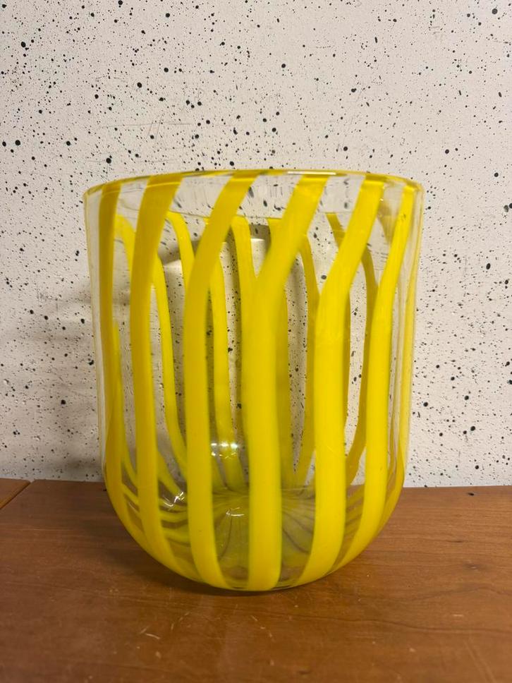 Vintage Capri Vaas - Gele Strepen, Huis en Inrichting, Woonaccessoires | Vazen, Gebruikt, Geel, Minder dan 50 cm, Glas, Ophalen of Verzenden