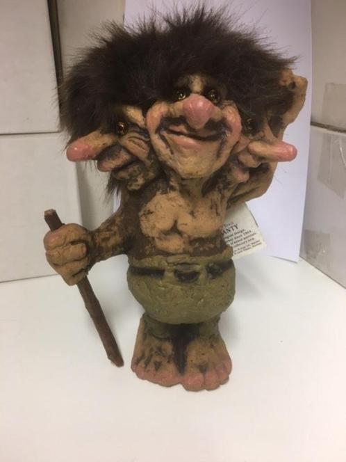 NyForm Trollen uit Noorwegen Three Headed (nieuw), Verzamelen, Beelden en Beeldjes, Nieuw, Fantasy, Verzenden