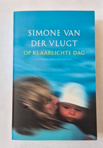 Simone van der Vlugt - Op klaarlichte dag beschikbaar voor biedingen