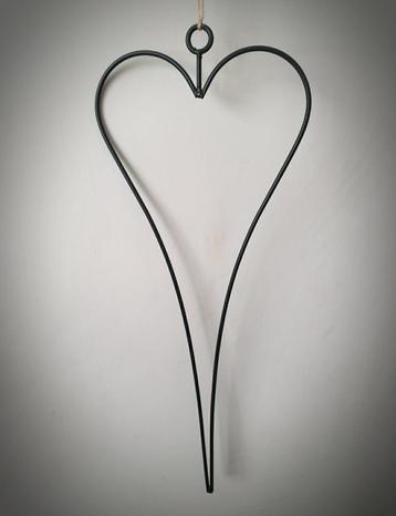 Metalen frame hangend hart - bloemschikken - krans - kerst beschikbaar voor biedingen
