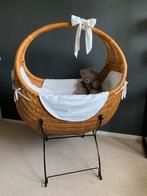 Mooie rotan wieg incl bekleding, Kinderen en Baby's, Ophalen, Zo goed als nieuw, Wieg