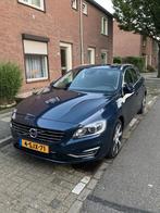 Volvo V60 D6 215pk Plug-in Hybrid 2013 Blauw, Auto's, Automaat, 1849 kg, Blauw, Vierwielaandrijving