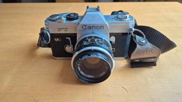 Canon FT-QL + 3 objectieven beschikbaar voor biedingen