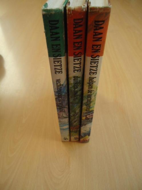 Daan en Sietze, complete serie, Piet Prins WOII, Boeken, Kinderboeken | Jeugd | 10 tot 12 jaar, Gelezen, Ophalen of Verzenden