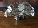 Leuke plafondlamp met zilveren bloemetjes, Huis en Inrichting, Lampen | Plafondlampen, Ophalen, Zo goed als nieuw, Metaal, Romantisch