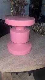 Roze bijzettafel kwamtum, Ophalen of Verzenden, Zo goed als nieuw