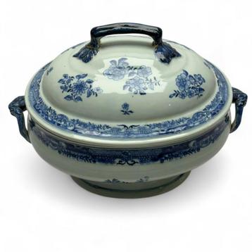 18e eeuwse Chinese terrine beschikbaar voor biedingen