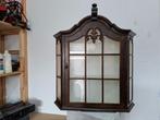 vintage zeer oud notenhouten wand vitrinekast, Antiek en Kunst, Ophalen
