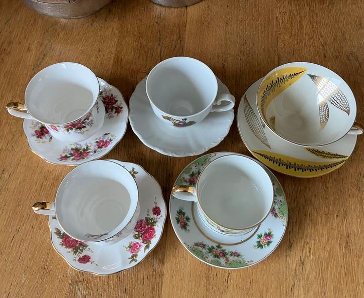 Theekopjes Royal Ascot  Roses en antieke kopjes high tea, Antiek en Kunst, Antiek | Servies los, Ophalen of Verzenden