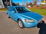 Volvo V50 2.4 Momentum, Gebruikt, 700 kg, Blauw, Origineel Nederlands